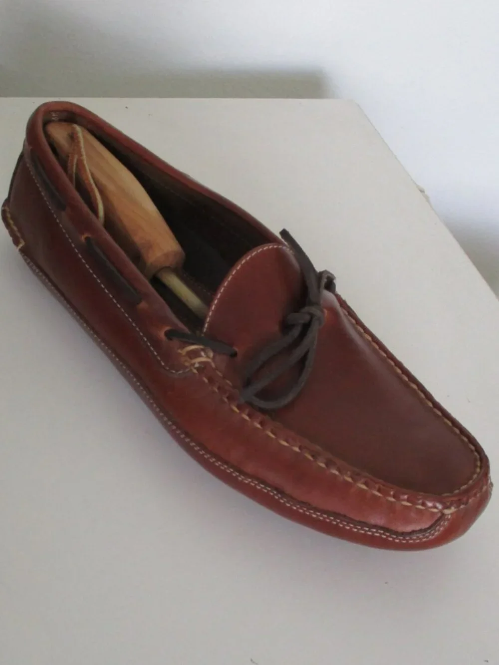 L.L. Bean Mens Cognac Leather Moccasin Slipper NWOB - Size 12M